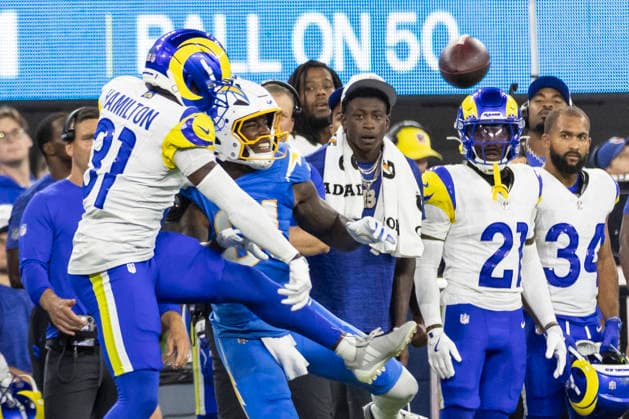August 27, 2026, Inglewood, California, USA: Los Angeles Rams Cornerback Al Zillion AZ Hamilton (31) defects a pass intended for Los Angeles Chargers Wide Receiver Dalevon Campbell (81) during an NFL, American Football Herren, USA football preseason game, in Inglewood, Calif. on Thursday August 27, 2026. Inglewood USA - ZUMAc68_ 20260827_zaf_c68_047 Copyright: xRingoxChiux