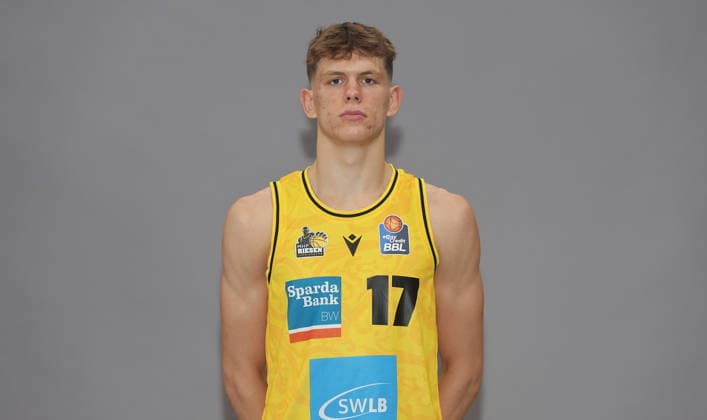 Ludwigsburg , Basketball Fototermin MHP Riesen Ludwigsburg Saison 2026 2027 , Julis Baumer