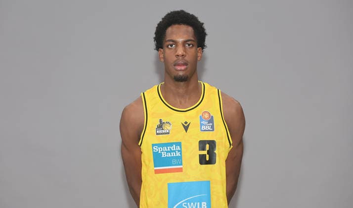 Ludwigsburg , Basketball Fototermin MHP Riesen Ludwigsburg Saison 2026 2027 , Yohann Tchouaffe