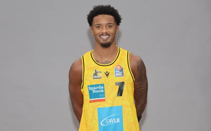 Ludwigsburg , Basketball Fototermin MHP Riesen Ludwigsburg Saison 2026 2027 , Elijah Hughes