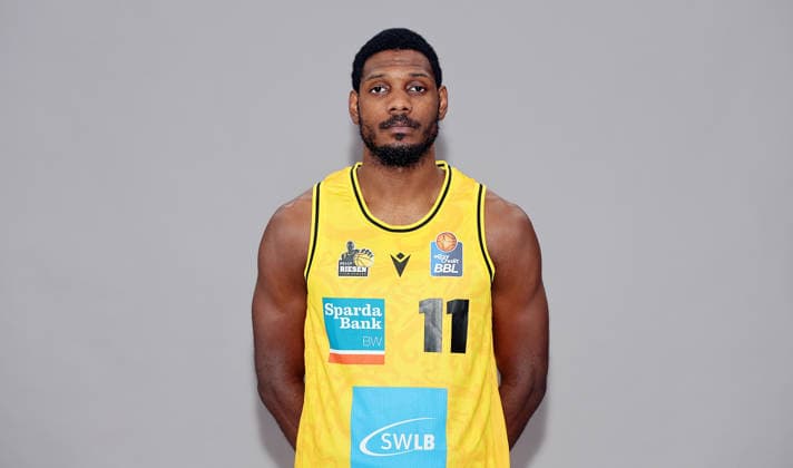 Ludwigsburg , Basketball Fototermin MHP Riesen Ludwigsburg Saison 2026 2027 , Darius Perry
