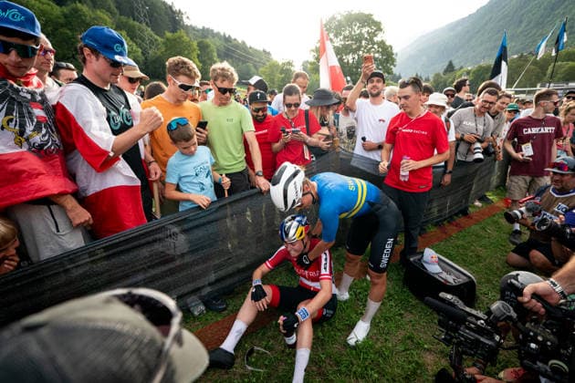 UCI MTB World Championship, WM, Weltmeisterschaft Thursday - Val Di Sole 2026 Jennifer Rissveds of Sweden and Laura Stigger of Austria react after finishing the Women s Elite race during the UCI Mountain Bike World Championships Val di Sole 2026 in Val di Sole, Italy, on August 27, 2026. Val di Sole Italy  Copyright: xFilipxBezdÄ›kx originalFilename:bezdek-notitle260827_npdsa.jpg