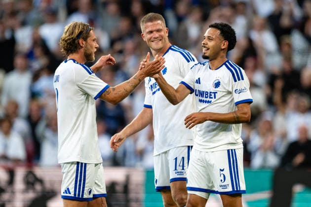 FC Copenhagen v FC Inter Turku, UEFA Conference League qualification, Copenhagen, Denmark Copenhagen, Denmark. 27th, August 2026. Gabriel Pereira (5) of FC Copenhagen scores for 1-0 and celebrates with Felix Beijmo (L) during the UEFA Conference League qualification match between FC Copenhagen and FC Inter Turku at Parken in Copenhagen. Denmark, Copenhagen, Parken  Copyright: xGonzalesxPhoto TobiasxJorgensenx