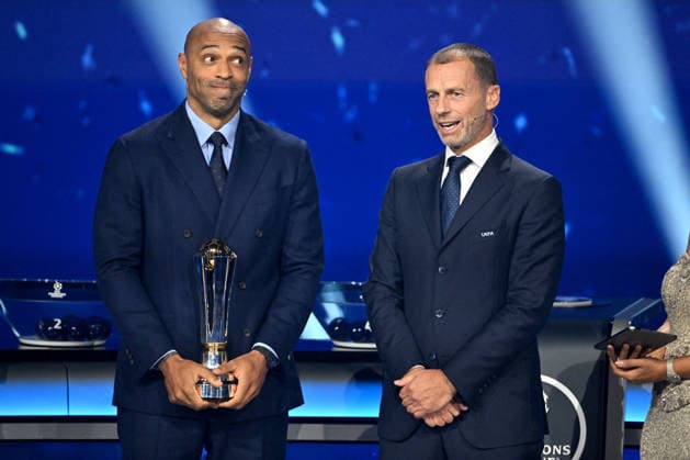 L ancien footballeur français Thierry Henry et Aleksander Ceferin, le président de l’UEFA, lors du tirage au sort de la phase de ligue de l’édition 2026-2027 de la Ligue des champions au Grimaldi Forum de Monaco, le 27 août 2026. Bruno Bebert Bestimage The 2026 27 UEFA Champions League league phase draw at the Grimaldi Forum in Monaco on August 27, 2026. Monaco Monaco  Copyright: xBrunoxBebertx xBestimagexBrunoxBebertx xBestimagex