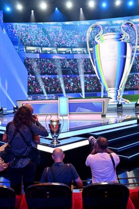 Le tirage au sort de la phase de ligue de l’édition 2026-2027 de la Ligue des champions au Grimaldi Forum de Monaco, le 27 août 2026. Bruno Bebert Bestimage The 2026 27 UEFA Champions League league phase draw at the Grimaldi Forum in Monaco on August 27, 2026. Monaco Monaco  Copyright: xBrunoxBebertx xBestimagexBrunoxBebertx xBestimagex