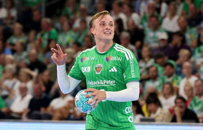 Tobias Schjoelberg Groendahl am Ball Aktion Oberkörper Handball HBL Bundesliga Herren 1. Spieltag Saison 2026 2027 27.08.2026 Füchse Berlin vs MT Melsungen