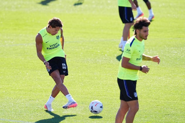 August 28, 2026, Madrid, Madrid, Spain: Giuliano Simeone during a training session of Atletico de Madrid ahead the Spanish League, LaLiga EA Sports, match against Sevilla FC at Ciudad Deportiva Wanda Atletico de Madrid on August 28, 2026, in Madrid, Spain. Atletico De Madrid Training Session - Laliga Ea Sports  - ZUMAa181 20260828_zaa_a181_041 Copyright: xDennisxAgyemanx