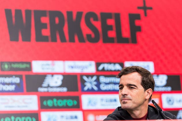 LEVERKUSEN, GERMANY - AUGUST 28: Carles Martinez (Head Coach Bayer 04 Leverkusen) during the pre game press conference, PK, Pressekonferenz before the Bundesliga match between Bayer 04 Leverkusen and SV Elversberg at BayArena on August 28, 2026 in Leverkusen, Germany. DFL REGULATIONS PROHIBIT ANY USE OF PHOTOGRAPHS AS IMAGE SEQUENCES AND OR QUASI-VIDEO. North Rhine Westphalia Germany Copyright: xSteffiexWunderlx