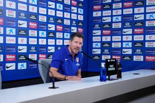 August 28, 2026, Madrid, Madrid, Spain: Diego Pablo Simeone, head coach of Atletico de Madrid, attends his press conference, PK, Pressekonferenz during a training session of Atletico de Madrid ahead the Spanish League, LaLiga EA Sports, match against Sevilla FC at Ciudad Deportiva Wanda Atletico de Madrid on August 28, 2026, in Madrid, Spain. Atletico De Madrid Training Session And Press Conference - Laliga Ea Sports - ZUMAa181 20260828_zaa_a181_084 Copyright: xDennisxAgyemanx