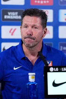 August 28, 2026, Madrid, Madrid, Spain: Diego Pablo Simeone, head coach of Atletico de Madrid, attends his press conference, PK, Pressekonferenz during a training session of Atletico de Madrid ahead the Spanish League, LaLiga EA Sports, match against Sevilla FC at Ciudad Deportiva Wanda Atletico de Madrid on August 28, 2026, in Madrid, Spain. Atletico De Madrid Training Session And Press Conference - Laliga Ea Sports - ZUMAa181 20260828_zaa_a181_085 Copyright: xDennisxAgyemanx