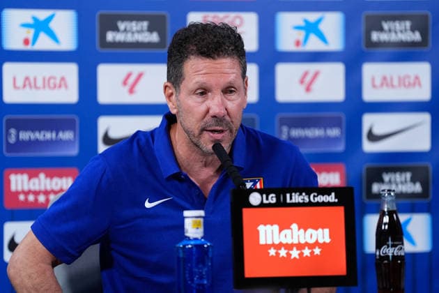 August 28, 2026, Madrid, Madrid, Spain: Diego Pablo Simeone, head coach of Atletico de Madrid, attends his press conference, PK, Pressekonferenz during a training session of Atletico de Madrid ahead the Spanish League, LaLiga EA Sports, match against Sevilla FC at Ciudad Deportiva Wanda Atletico de Madrid on August 28, 2026, in Madrid, Spain. Atletico De Madrid Training Session And Press Conference - Laliga Ea Sports - ZUMAa181 20260828_zaa_a181_092 Copyright: xDennisxAgyemanx