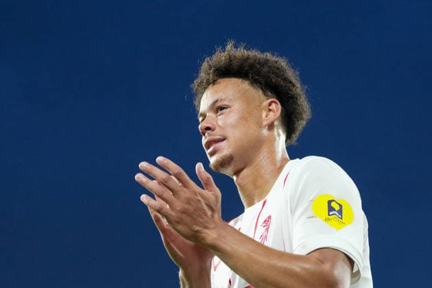 Derry Scherhant (SC Freiburg, 07) klatscht, bedankt sich bei den Fans , Deutschland, Fussball, UEFA Conference League, Play-offs, Rückspiel, 2026 2027, SC Freiburg vs. Motherwell FC, 27.08.2026, Europa-Park Stadion, Freiburg Freiburg Europa-Park Stadion Baden-Württemberg Deutschland Copyright: xArnexAmbergx