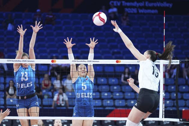 Slovenia v Hungary - CEV EuroVolley 2026 ISTANBUL, TURKIYE - AUGUST 28: Nika Milosic (13) of Slovenia in action against Anett Nemeth (13) of Hungary during the CEV EuroVolley 2026 Women Group A match between Slovenia and Hungary at Sinan Erdem Dome in Istanbul, Turkiye on August 28, 2026. Bunyamin Celik Anadolu Istanbul Turkey. Editorial use only. Please get in touch for any other usage.  Copyright: x2026xAnadoluxBunyaminxCelikx