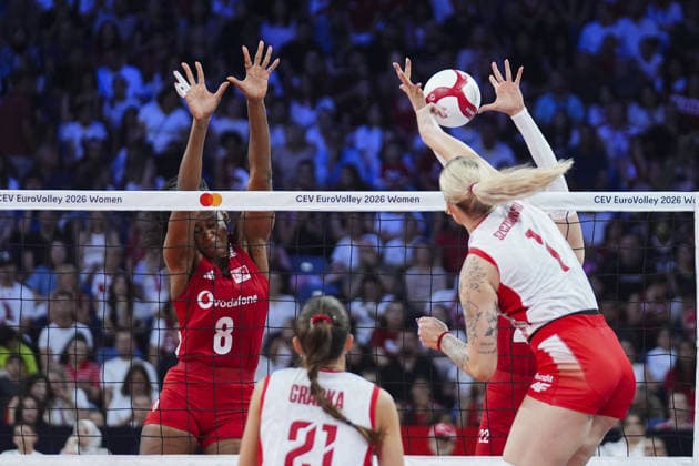Turkiye v Poland - CEV EuroVolley 2026 ISTANBUL, TURKIYE - AUGUST 28: Sinead Jack-Kisal (8) of Turkiye in action against Julia Szczurowska (1) of Poland during the CEV EuroVolley 2026 Women Group A match between Turkiye and Poland at Sinan Erdem Dome in Istanbul, Turkiye on August 28, 2026. Bunyamin Celik Anadolu Istanbul Turkey. Editorial use only. Please get in touch for any other usage.  Copyright: x2026xAnadoluxBunyaminxCelikx