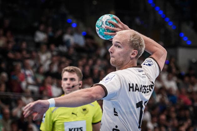 Fynn Hangstein (Bergischer HC, 10) - Sieben-Meter GER, TVB Stuttgart - Bergischer HC, Opel HBL, Handball, Bundesliga, 1. Spieltag, Spielzeit 2026 2027, 28.08.2026 GER, TVB Stuttgart - Bergischer HC, Opel HBL, Handball, Bundesliga, 1. Spieltag, Spielzeit 2026 2027, 28.08.2026 Stuttgart Copyright: xSandyxDinkelackerx EP_SDR
