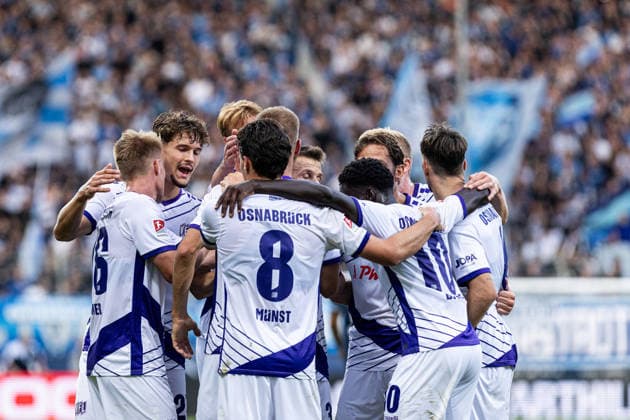 2.Fußball Bundesliga: VfL Bochum 1848 - VfL Osnabrück; 28.08.2026 VfL Osnabrück bejubelt das Tor. 2.Fußball Bundesliga: VfL Bochum 1848 - VfL Osnabrück; Ruhrstadion, Bochum; 28.08.2026 DFL regulations prohibit any use of photographs as image sequences and or quasi video. *** 2 Bundesliga VfL Bochum 1848 vs. VfL Osnabrück August 28, 2026 VfL Osnabrück celebrates the goal 2 Bundesliga VfL Bochum 1848 vs. VfL Osnabrück Ruhrstadion, Bochum August 28, 2026 DFL regulations prohibit any use of photographs as image sequences and or quasi-video Copyright: xBEAUTIFULxSPORTS Buriakovx