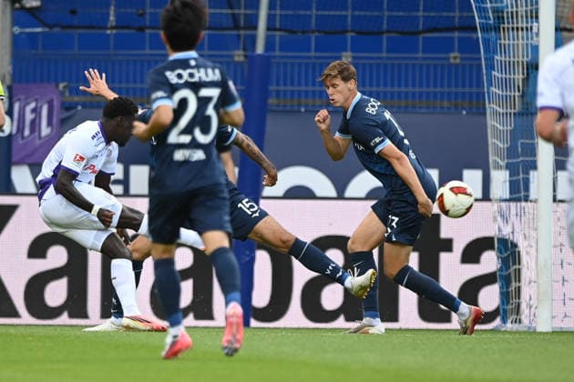 Ismail BADJIE (VfL Osnabrueck) schiesst das Tor zum 0:1 Fussball 2. Bundesliga, 3. Spieltag, VfL Bochum (BO) - VfL Osnabrueck (OS) am 28.08.2026 im Vonovia Ruhrstadion Bochum Deutschland. DFL regulations prohibit any use of photographs as image sequences and or quasi-video Â *** Ismail BADJIE of VfL Osnabrück scores the goal to make it 0-1 in the 2. Bundesliga, Matchday 3, VfL Bochum (BO) vs. VfL Osnabrück (OS) on August 28, 2026, at the Vonovia Ruhrstadion in Bochum, Germany. DFL regulations prohibit any use of photographs as image sequences and or quasi-video. Â
