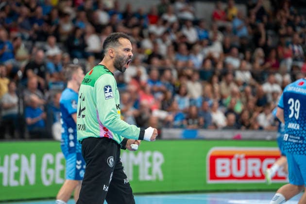 Handball I Herren I Saison 2026-2027 I Bundesliga I 1. Spieltag I TVB Stuttgart - Bergischer HC I 28.08.2026 Mohamed El-Tayar (12, TVB Stuttgart) jubelt Stuttgart Porsche Arena Baden-Württemberg Deutschland Copyright: xLobeca MaxxPetershansx