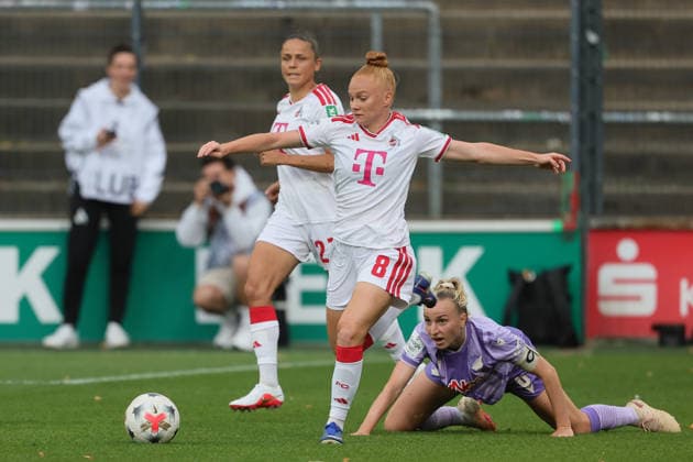 1.FC Köln vs. TSG Hoffenheim, Fussball Frauen, 1. Bundesliga, links: Laur Vogt (1. FC Köln), Bild: , 28.08.2026 *** Sport 1: 1. FC Köln vs. TSG Hoffenheim, Women s Soccer, Bundesliga 1, Laur Vogt (1. FC Köln) on the left, Photo, August 28, 2026