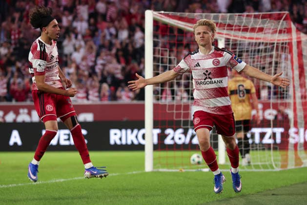 Andreas Mueller (Fortuna Duesseldorf) Torjubel, jubelt nach seinem Treffer zum 1:0 waehrend des Spiels der 3. Liga zwischen Fortuna Duesseldorf und VfB Stuttgart II, Merkur Spiel-Arena am 28. August 2026 in Duesseldorf, Deutschland. (Foto von Oliver Kaelke DeFodi Images) +++ Andreas Mueller (Fortuna Duesseldorf) celebrates after scoring his team s first goal during the 3. Liga match between Fortuna Duesseldorf and VfB Stuttgart II at Merkur Spiel-Arena on August 28, 2026 in Dusseldorf, Germany. (Photo by Oliver Kaelke DeFodi Images) DFB DFL REGULATIONS PROHIBIT ANY USE OF PHOTOGRAPHS AS IMAGE SEQUENCES AND OR QUASI-VIDEO. (Photo by Oliver Kaelke DeFodi Images) -
