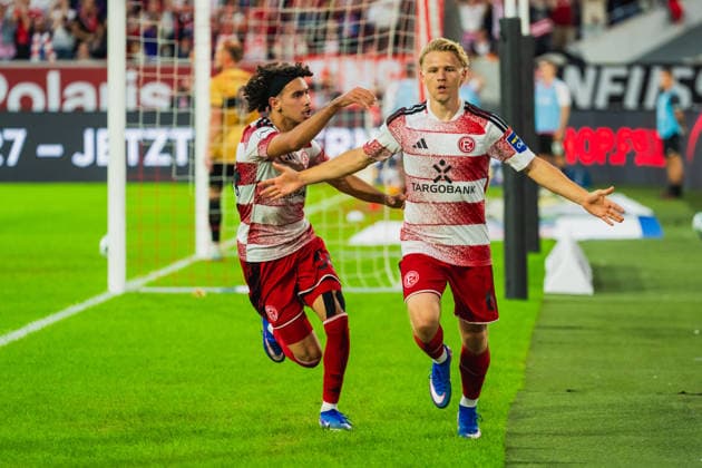 Anas Slimani (Fortuna Düsseldorf, 34) und Andreas Mueller (Fortuna Düsseldorf, 06) Torschuetze feiern das 1:0 fuer Fortuna Duesseldorf Fortuna Duesseldorf vs. VFB Stuttgart II, Fussball, 3.Liga, 03.Spieltag, Saison 2026 27, 28.08.2026, DFL REGULATIONS PROHIBIT ANY USE OF PHOTOGRAPHS AS IMAGE SEQUENCES AND OR QUASI-VIDEO, Fortuna Duesseldorf vs. VFB Stuttgart II, Fussball, 3.Liga, 3.Spieltag, Saison 2026 27, 28.08.2026 Düsseldorf Copyright: xEibner-Pressefoto LukasxBaldygax EP_LBA