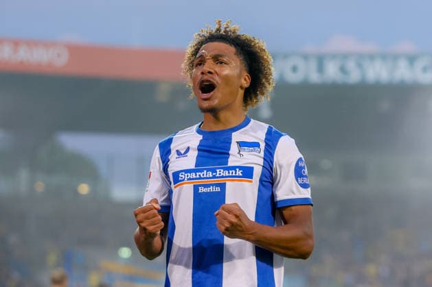 28.08.2026, xtgx Fussball - 2.Bundesliga Eintracht Braunschweig - Hertha BSC Berlin emspor, v.l. Jubel nach dem 2:5 durchb Oluwaseun Adewumi (Hertha, 19) (DFL DFB REGULATIONS PROHIBIT ANY USE OF PHOTOGRAPHS as IMAGE SEQUENCES and or QUASI-VIDEO) Braunschweig *** August 28, 2026, xtgx Soccer 2. Bundesliga Eintracht Braunschweig Hertha BSC Berlin emspor, from left: Celebrations after Oluwaseun Adewumi’s 2-5 goal for Hertha, 19 DFL DFB REGULATIONS PROHIBIT ANY USE OF PHOTOGRAPHS AS IMAGE SEQUENCES AND OR QUASI-VIDEO Braunschweig