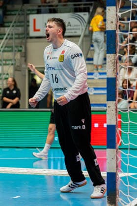 Hamm, Deutschland 28. August 2026: 2. HBL - 2026 2027 - Sp. 1 - ASV Hamm-Westfalen gegen VfL Eintracht Hagen Im Bild: Torwart Pascal Bochmann (Hagen) jubelt WESTPRESS Arena Nordrhein Westfalen Copyright: xFotostandx xKruczynskix