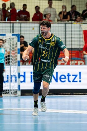 Hamm, Deutschland 28. August 2026: 2. HBL - 2026 2027 - Sp. 1 - ASV Hamm-Westfalen gegen VfL Eintracht Hagen Im Bild: Philip Jungemann (Hagen) jubelt nach seinem Tor WESTPRESS Arena Nordrhein Westfalen Copyright: xFotostandx xKruczynskix