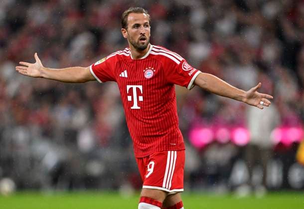 28.08.2026, Fussball Bundesliga 2026 2027, 1.Spieltag, FC Bayern München - VfB Stuttgart, in der Allianz-Arena München, Harry Kane (FC Bayern München) breitet die Arme aus ***DFL and DFB regulations prohibit any use of photographs as image sequences and or quasi-video.*** *** August 28, 2026, 2026–2027 Bundesliga, Matchday 1, FC Bayern Munich vs. VfB Stuttgart, at the Allianz Arena in Munich, Harry Kane of FC Bayern Munich spreads his arms ***DFL and DFB regulations prohibit any use of photographs as image sequences and or quasi-video***
