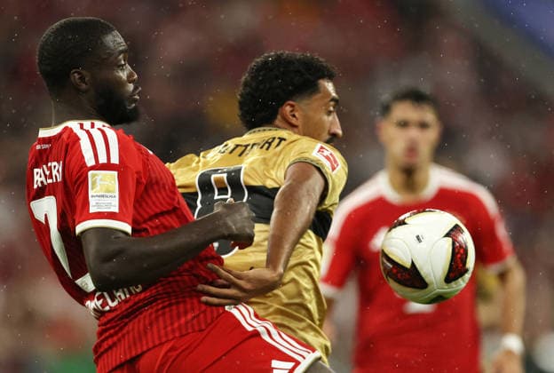 Upamecano - Tiago Tomas , FC Bayern München-VfB Stuttgart , Bundesliga , , Fußball , in der Allianz Arena Stadion in München , Bayern , Deutschland . August 28 , 2026 . Photo by: Davide Elias IPA Photo Pressefoto DENL Copyright: xDavidexEliasx