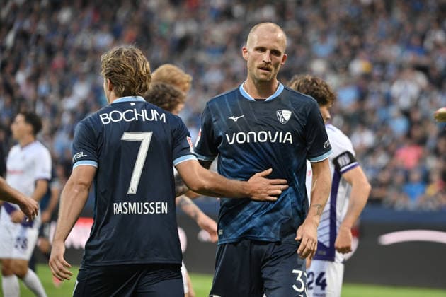 Philipp Hofmann (VfL Bochum), Christian Rasmussen (VfL Bochum), v.re. 28.08.2026, Fussball 2. Bundesliga, Saison 2026 2027, 3. Spieltag, VfL Bochum - VfL Osnabrück DFL regulations prohibit any use of photographs as image sequences and or quasi-video Bochum Vonovia Ruhrstadion Nordrhein Westfalen Deutschland *** Philipp Hofmann, VfL Bochum; Christian Rasmussen, VfL Bochum; August 28, 2026; Soccer, 2. Bundesliga; 2026–2027 season; Matchday 3, VfL Bochum vs. VfL Osnabrück. DFL regulations prohibit any use of photographs as image sequences and or quasi-video. Bochum, Vonovia Ruhrstadion, North Rhine-Westphalia, Germany Team2