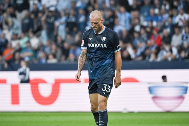 Philipp Hofmann (VfL Bochum) 28.08.2026, Fussball 2. Bundesliga, Saison 2026 2027, 3. Spieltag, VfL Bochum - VfL Osnabrück DFL regulations prohibit any use of photographs as image sequences and or quasi-video Bochum Vonovia Ruhrstadion Nordrhein Westfalen Deutschland *** Philipp Hofmann, VfL Bochum, August 28, 2026, Soccer, 2. Bundesliga, 2026–2027 Season, Matchday 3, VfL Bochum vs. VfL Osnabrück. DFL regulations prohibit any use of photographs as image sequences and or quasi-video. Bochum, Vonovia Ruhrstadion, North Rhine-Westphalia, Germany Team2
