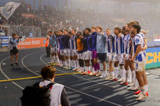 28.08.2026, xtgx Fussball - 2.Bundesliga Eintracht Braunschweig - Hertha BSC Berlin emspor, v.l. Hertha Jubel ueber den Sieg, Jubel nach Spielende (DFL DFB REGULATIONS PROHIBIT ANY USE OF PHOTOGRAPHS as IMAGE SEQUENCES and or QUASI-VIDEO) Braunschweig *** August 28, 2026, xtgx Soccer 2. Bundesliga Eintracht Braunschweig Hertha BSC Berlin emspor, from left: Hertha celebrating the victory, celebration after the final whistle. DFL and DFB regulations prohibit any use of photographs as image sequences and or quasi-video. Braunschweig