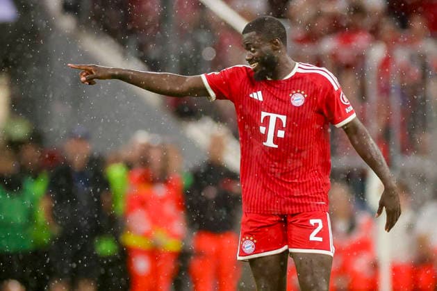 Dayot Upamecano (FC Bayern Muenchen) bejubelt seinen Treffer zum 1:0 waehrend des Spiels der 1. Bundesliga zwischen FC Bayern Muenchen und VfB Stuttgart, Allianz Arena am 28. August 2026 in Muenchen, Deutschland. (Foto von Marco Steinbrenner DeFodi Images) +++ Dayot Upamecano (FC Bayern Muenchen) celebrates after scoring his teams first goal during the Bundesliga match between FC Bayern Muenchen and VfB Stuttgart at Allianz Arena on August 28, 2026 in Munich, Germany. (Photo by Marco Steinbrenner DeFodi Images) DFB DFL REGULATIONS PROHIBIT ANY USE OF PHOTOGRAPHS AS IMAGE SEQUENCES AND OR QUASI-VIDEO. (Photo by Marco Steinbrenner DeFodi Images) - *** Dayot Upamecano of FC Bayern Munich celebrates his goal, making the score 1–0, during the Bundesliga match between FC Bayern Munich and VfB Stuttgart, Allianz Arena on August 28, 2026, in Munich, Germany. Photo by Marco Steinbrenner, DeFodi Images. Dayot Upamecano of FC Bayern Munich celebrates after scoring his team’s first goal during the Bundesliga match between FC Bayern Munich and VfB Stuttgart at Allianz Arena on August 28, 2026 in Munich, Germany. Photo by Marco Steinbrenner, DeFodi Images. DFB and DFL regulations prohibit any use of photographs as image sequences and or quasi-video. Photo by Marco Steinbrenner, DeFodi Images.