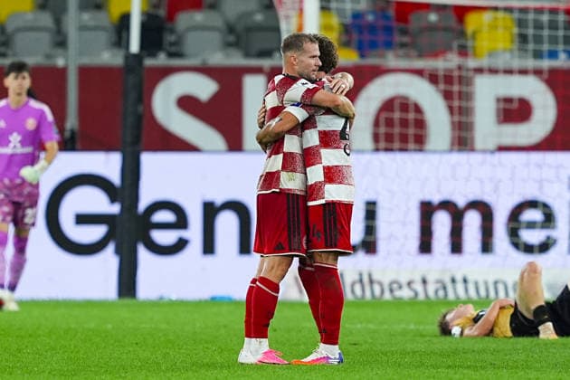 28.08.2026, xydrx, Fußball, 3.Liga, Fortuna Düsseldorf - VfB Stuttgart II, Saison 2026 2027, Merkur Spiel-Arena: Eric Hottmann (Fortuna Duesseldorf, 9) und Fabian Schleusener (Fortuna Duesseldorf, 24) freuen sich über den Sieg DFB regulations prohibit any use of photographs as image sequences and or quasi-video. Copyright: HMBxMedia YannisxDreimann