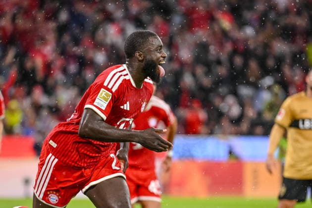 Dayot Upamecano (FC Bayern Muenchen) Torjubel, jubelt nach seinem treffer zum 1:0 waehrend des spiels der 1. Bundesliga zwischen FC Bayern Muenchen und VfB Stuttgart, Allianz Arena am 28. August 2026 in Muenchen, Deutschland. (Foto von Harry Langer DeFodi Images) +++ Dayot Upamecano (FC Bayern Muenchen) celebrates after scoring his team s first goal during the Bundesliga match between FC Bayern Muenchen and VfB Stuttgart at Allianz Arena on August 28, 2026 in Munich, Germany. (Photo by Harry Langer DeFodi Images) DFB DFL REGULATIONS PROHIBIT ANY USE OF PHOTOGRAPHS AS IMAGE SEQUENCES AND OR QUASI-VIDEO. (Photo by Harry Langer DeFodi Images) DFB DFL REGULATIONS PROHIBIT ANY USE OF PHOTOGRAPHS AS IMAGE SEQUENCES AND OR QUASI-VIDEO. - *** Dayot Upamecano of FC Bayern Munich celebrates after scoring his team s first goal, making the score 1–0, during the Bundesliga match between FC Bayern Munich and VfB Stuttgart, Allianz Arena on August 28, 2026, in Munich, Germany. Photo by Harry Langer, DeFodi Images. Dayot Upamecano of FC Bayern Munich celebrates after scoring his team’s first goal during the Bundesliga match between FC Bayern Munich and VfB Stuttgart at Allianz Arena on August 28, 2026 in Munich, Germany. Photo by Harry Langer, DeFodi Images. DFB and DFL regulations prohibit any use of photographs as image sequences and or quasi-video. Photo by Harry Langer, DeFodi Images. DFB and DFL regulations prohibit any use of photographs as imSEQUENCES AND OR QUASI-VIDEO