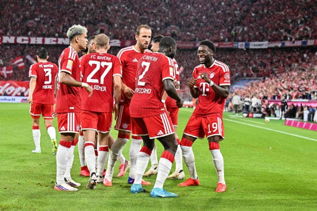 MUNICH, GERMANY - 28. AUGUST: Bayern Munich celebrates the goal from Dayot UPAMECANO (FC Bayern Munich 2) to makes 1-0 Tor Torschuetze Freude Happy während dem Testspiel zwischen den Eisbären Berlin und den Augsburger Panthern beim Dolomitencup in der Würth Arena Neumarkt DFL REGULATIONS PROHIBIT ANY USE OF PHOTOGRAPHS AS IMAGE SEQUENCES AND OR QUASI-VIDEO dancing with Alphonso DAVIES (FC Bayern Munich 19) Copyright: xBEAUTIFULxSPORTS Goldbergx