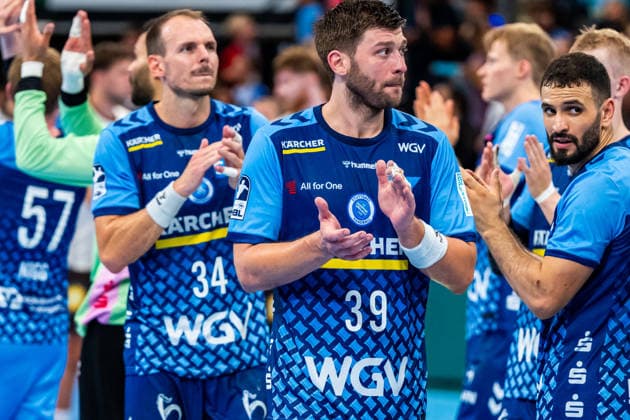 OPEL Handball Bundesliga: TVB Stuttgart vs. Bergischer HC; 28.08.2026 Stuttgart, GERMANY - 28. August 2026: Malte Donner (TVB Stuttgart, 39), Kai Häfner (TVB Stuttgart, 34) und Mohamed Amine Darmoul (TVB Stuttgart, 70) mach de, Sieg in dem Match zwischen dem TVB Stuttgart und dem Bergischer HC am 1. Spieltag der OPEL Handball Bundesliga in der Porsche-Arena. Copyright: xBEAUTIFULxSPORTS Steinx