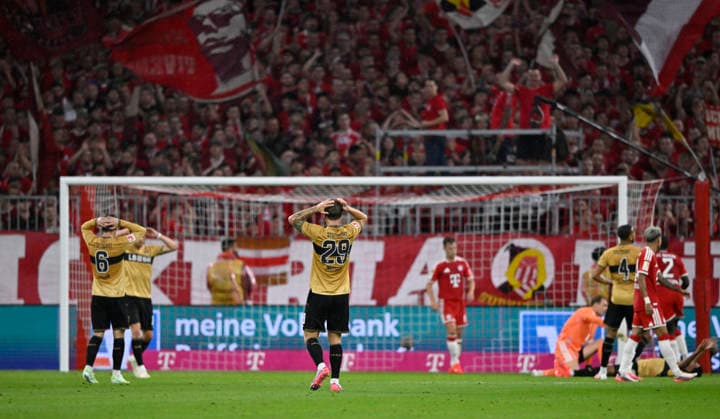 Enttaeuschung enttaeuscht nach vergebener Torchance Gestik Geste VfB Stuttgart FC Bayern Muenchen FCB vs VfB Stuttgart 28.08.2026 DFL REGULATIONS PROHIBIT ANY USE OF PHOTOGRAPHS AS IMAGE SEQUENCES AND OR QUASI-VIDEO FC Bayern Muenchen FCB vs VfB Stuttgart *** Disappointment following a missed scoring opportunity: Gesture by VfB Stuttgart vs. FC Bayern Munich (FCB) on August 28, 2026. DFL regulations prohibit any use of photographs as image sequences and or QUASI-VIDEO: FC Bayern Munich (FCB) vs. VfB Stuttgart