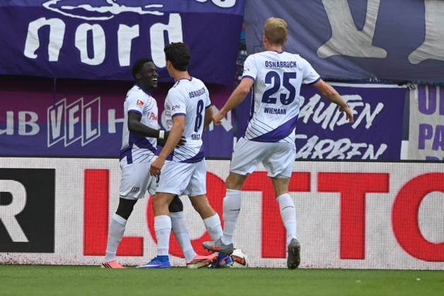 Ismail BADJIE (VfL Osnabrueck) jubelt nach seinem Tor zum 0:1 Jubel, jubeln, Freude, cheers, Fussball 2. Bundesliga, 3. Spieltag, VfL Bochum (BO) - VfL Osnabrueck (OS) 0-1 am 28.08.2026 im Vonovia Ruhrstadion Bochum Deutschland. DFL regulations prohibit any use of photographs as image sequences and or quasi-video Â *** Ismail BADJIE of VfL Osnabrück celebrates after scoring the 0–1 goal; celebration, cheering, joy, cheers, soccer, 2. Bundesliga, Matchday 3, VfL Bochum (BO) vs. VfL Osnabrück (OS) 0–1 on August 28, 2026, at the Vonovia Ruhrstadion in Bochum, Germany. DFL regulations prohibit any use of photographs as image sequences and or quasi-video.