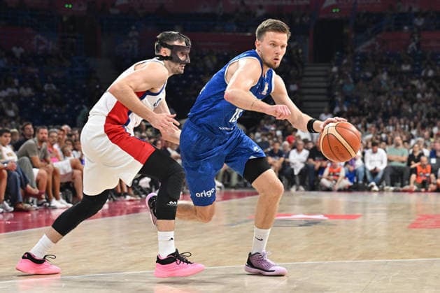 SERBIA vs ICELAND MARTIN HERMANNSSON vs ALEKSA AVRAMOVIC basketball Serbia vs Iceland FIBA World cup qualificatiions match at Belgrade arena, Belgrade 28.08.2026 Foto: BASKETBALL, WORLD CUP QUALIFICATIONS, SERBIA, ICELAND Belgrade Belgrade arena Serbia Copyright: xMarkoxMetlasx xMNxPRESSxPHOTOx