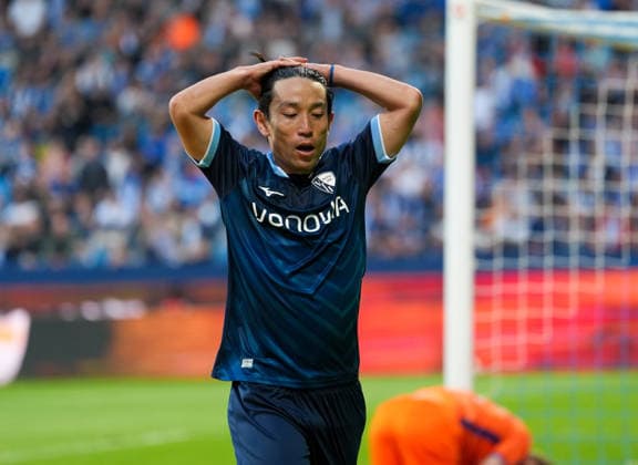 Koji Miyoshi (VfL Bochum 1848, 23) reagiert nach einer vergebenen Chance. GER, VfL Bochum 1848 vs VfL Osnabrueck, 2. Bundesliga, 3. Spieltag, Saison 2026-27, 28.08.2026 DFL REGULATIONS PROHIBIT ANY USE OF PHOTOGRAPHS AS IMAGE SEQUENCES AND OR QUASI-VIDEO GER, VfL Bochum 1848 vs VfL Osnabrueck, 2. Bundesliga, 3. Spieltag, Saison 2026-27, 28.08.2026 Bochum *** Koji Miyoshi of VfL Bochum 1848, 23, reacts after missing a chance GER, VfL Bochum 1848 vs. VfL Osnabrück, 2. Bundesliga, Matchday 3, 2026–27 season, August 28, 2026. DFL regulations prohibit any use of photographs as image sequences and or quasi-video. GER, VfL Bochum 1848 vs. VfL Osnabrück, 2. Bundesliga, Matchday 3, 2026–27 season, August 28, 2026, Bochum Copyright: xEibner-Pressefoto ScottxColemanx EP_SCN