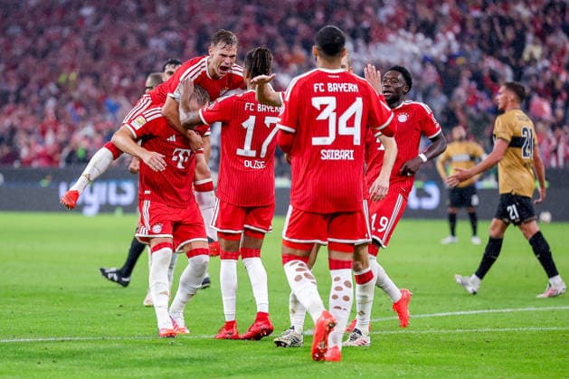 28.08.2026, Fußball, FC Bayern München - VfB Stuttgart, 1. Fußball Bundesliga, 1. Spieltag, Allianz-Arena, Saison 2026 2027: Torjubel nach dem Tor - Michael Olise (FC Bayern München 17) zusammen mit Harry Kane (FC Bayern München 09) Joshua Kimmich (FC Bayern München 06) Ismael Saibari (FC Bayern München 34) Konrad Laimer (FC Bayern München 27) DFB regulations prohibit any use of photographs as image sequences and or quasi-video. Bayern Deutschland *** August 28, 2026, Soccer, FC Bayern Munich vs. VfB Stuttgart, Bundesliga 1, Matchday 1, Allianz Arena, 2026–2027 Season Goal celebration after Michael Olise’s goal for FC Bayern Munich 17, alongside Harry Kane (FC Bayern Munich 09), Joshua Kimmich (FC Bayern Munich 06), Ismael Saibari (FC Bayern Munich 34), and Konrad Laimer (FC Bayern Munich 27). DFB regulations prohibit any use of photographs as image sequences and or quasi-video. Bayern, Germany