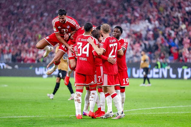 28.08.2026, Fußball, FC Bayern München - VfB Stuttgart, 1. Fußball Bundesliga, 1. Spieltag, Allianz-Arena, Saison 2026 2027: Torjubel nach dem Tor - Michael Olise (FC Bayern München 17) zusammen mit Harry Kane (FC Bayern München 09) Joshua Kimmich (FC Bayern München 06) Ismael Saibari (FC Bayern München 34) Konrad Laimer (FC Bayern München 27) Aleksandar Pavlovic (FC Bayern München 45) DFB regulations prohibit any use of photographs as image sequences and or quasi-video. Bayern Deutschland *** August 28, 2026, Soccer, FC Bayern Munich vs. VfB Stuttgart, Bundesliga 1, Matchday 1, Allianz Arena, 2026–2027 Season Goal celebration after Michael Olise’s goal for FC Bayern Munich (No. 17) alongside Harry Kane (No. 09), Joshua Kimmich (No. 06), Ismael Saibari (No. 34), Konrad Laimer (No. 27), and Aleksandar Pavlovic (No. 45) of FC Bayern Munich Munich 45 DFB regulations prohibit any use of photographs as image sequences and or quasi-video Bayern Germany