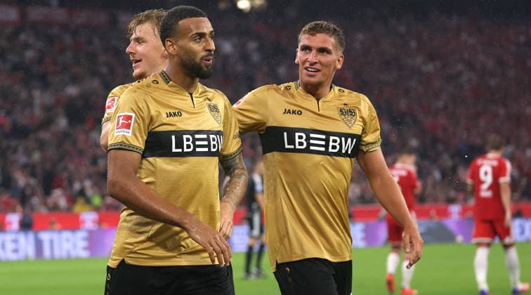2026.08.28, Deutschland, Bayern Fußball FC Bayern München vs. VfB Stuttgart, vorn v.l. Josha Vagnoman, Grischa Prömel, hinten Finn Jeltsch (VfB) Gemäß den Vorgaben der DFL Deutsche Fußball Liga ist es untersagt, in dem Stadion und oder vom Spiel angefertigte Fotoaufnahmen in Form von Sequenzbildern und oder videoähnlichen Fotostrecken zu verwerten bzw. verwerten zu lassen. DFL, DFB regulations prohibit any use of photographs as image sequences and or quasi-video. *** August 28, 2026, Germany, Bavaria: Soccer – FC Bayern Munich vs. VfB Stuttgart; front row, from left: Josha Vagnoman, Grischa Prömel; back row: Finn Jeltsch, VfB. In accordance with the guidelines of the DFL (German Soccer League), it is prohibited to use or allow the use of photographs taken in the stadium and or during the game in the form of image sequences and or video-like photo series. DFL, DFB regulations prohibit any use of photographs as image sequences and or quasi-video content