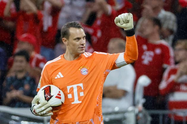 Manuel Neuer (FC Bayern München, 01) nach dem 3:1 , Deutschland, Fussball, 1. Bundesliga, 1.Spieltag, 2026 2027, FC Bayern München vs. VfB Stuttgart, 28.08.2026, München Allianz-Arena Deutschland *** Manuel Neuer, FC Bayern Munich, 1-3, Germany, soccer, Bundesliga 1, Matchday 1, 2026–2027, FC Bayern Munich vs. VfB Stuttgart, August 28, 2026, Allianz Arena, Munich, Germany Copyright: xGrantxHubbsx