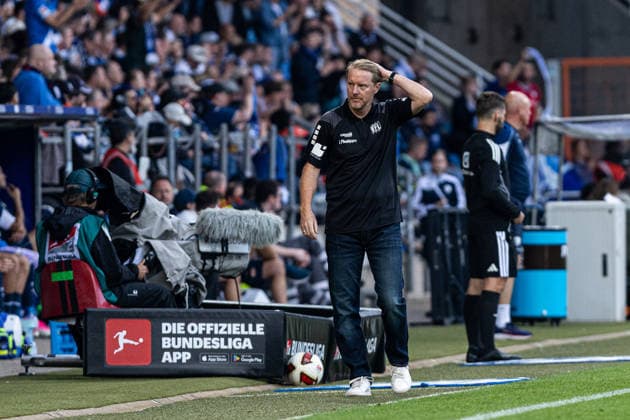 2.Fußball Bundesliga: VfL Bochum 1848 - VfL Osnabrück; 28.08.2026 Timo Schulz (VfL Osnabrück, Cheftrainer) 2.Fußball Bundesliga: VfL Bochum 1848 - VfL Osnabrück; Ruhrstadion, Bochum; 28.08.2026 DFL regulations prohibit any use of photographs as image sequences and or quasi video. *** 2. Bundesliga VfL Bochum 1848 vs. VfL Osnabrück August 28, 2026 Timo Schulz, VfL Osnabrück Head Coach 2. Bundesliga VfL Bochum 1848 vs. VfL Osnabrück at Ruhrstadion, Bochum August 28, 2026 DFL regulations prohibit any use of photographs as image sequences and or quasi-video Copyright: xBEAUTIFULxSPORTS Buriakovx