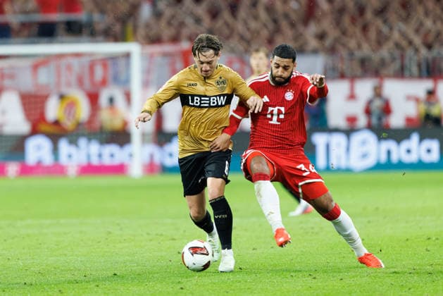 Angelo Stiller (6, VfB Stuttgart) und Ismael Saibari (34, FC Bayern München) beim Spiel zwischen FC Bayern München v VfB Stuttgart, Fussball, Herren, Bundesliga, 2026 2027, 1.Spieltag am 28.08.2026 in München, Allianz Arena. DFL and DFB regulations prohibit any use of photographs as image sequences and or quasi-video. Bayern Deutschland *** Angelo Stiller, 6, VfB Stuttgart, and Ismael Saibari, 34, FC Bayern Munich, during the match between FC Bayern Munich and VfB Stuttgart, soccer, men s, Bundesliga, 2026–2027, Matchday 1 on August 28, 2026, in Munich, Allianz Arena. DFL and DFB regulations prohibit any use of photographs as image sequences and or quasi-video. Bavaria, Germany