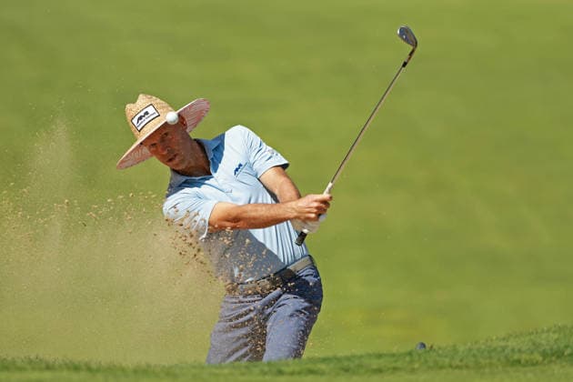 The Ally Challenge GRAND BLANC,MICHIGAN-AUGUST 28: Ben Crane of the United States hits out of the bunker toward the 10th green during the first round of The Ally Challenge presented by McLaren at Warwick Hills Golf & Country Club, Grand Blanc, MI, USA Friday, August 28, 2026. Grand Blanc Michigan United States  Copyright: xJorgexLemusx originalFilename:lemus-theallyc260828_npQR6.jpg