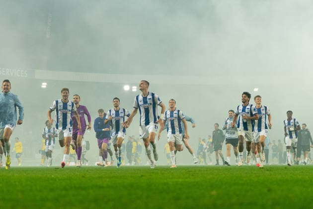Jubel bei Hertha BSC 28.08.2026, Eintracht Braunschweig vs Hertha BSC, Fussball, 2. Bundesliga, Eintracht Stadion, Braunschweig DFL regulations prohibit any use of photographs as image sequences and or quasi-video. *** Celebrations at Hertha BSC, August 28, 2026; Eintracht Braunschweig vs. Hertha BSC; Soccer; 2. Bundesliga; Eintracht Stadium, Braunschweig. DFL regulations prohibit the use of photographs as image sequences and or quasi-video. Copyright: HMBxMedia xFinnxWeidmann